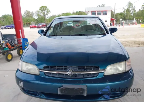 1998 Nissan Altima Gle/Gxe/Se/Xe z USA, uszkodzony, nr VIN 1N4DL01D1WC242318